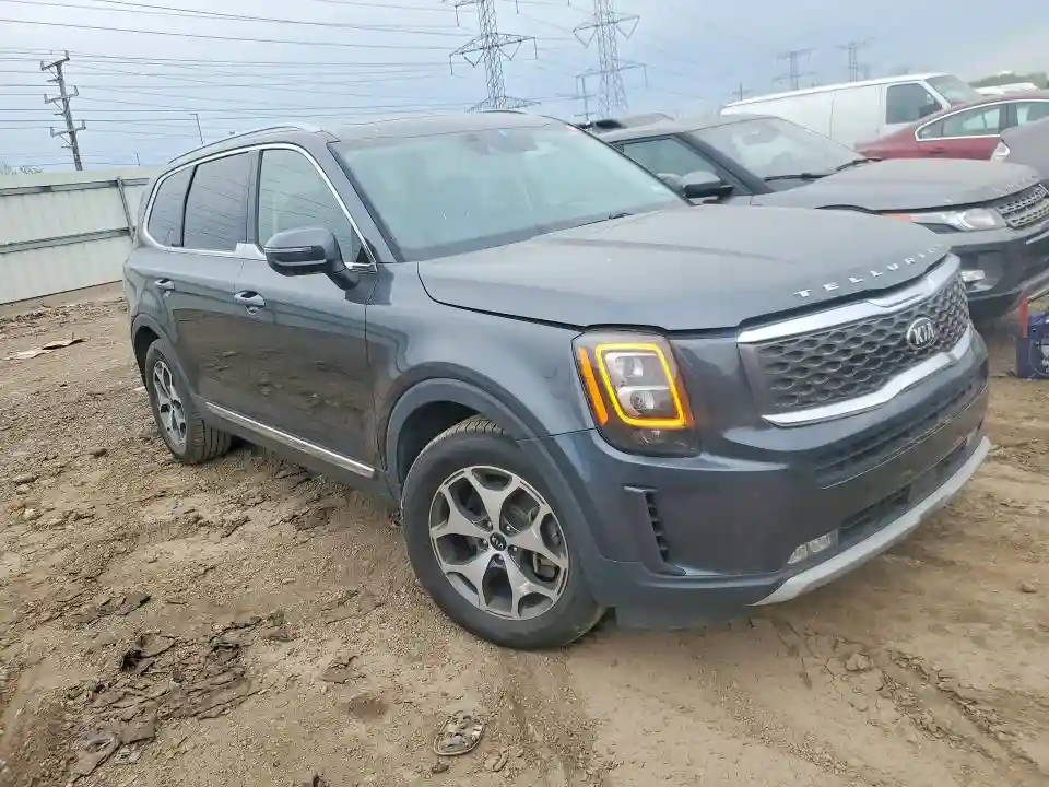 5XYP3DHC3LG013755 2020 KIA TELLURIDE-3