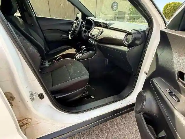 3N1CP5CU6JL540111 2018 NISSAN KICKS-4