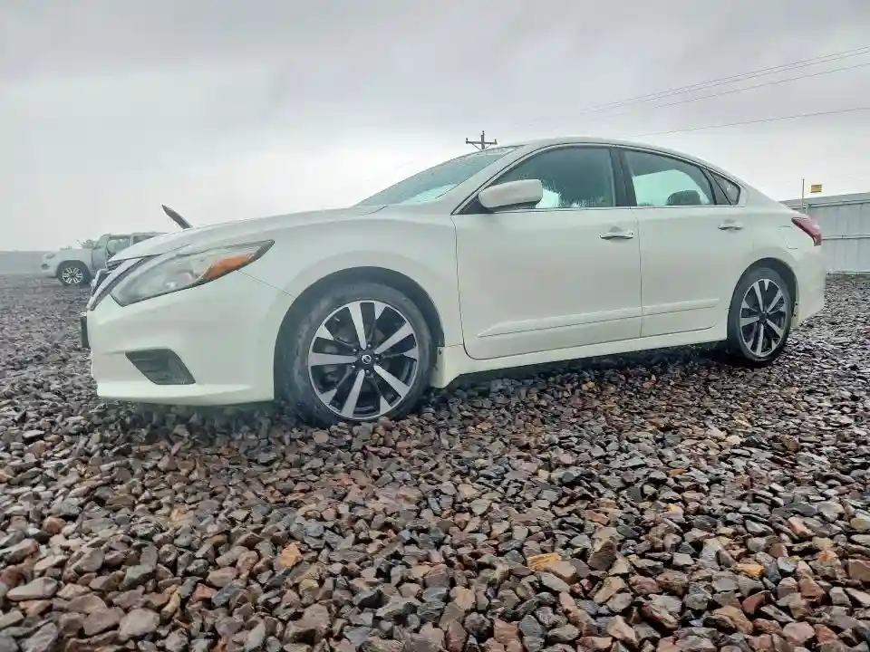 1N4AL3AP7JC101325 2018 NISSAN ALTIMA-0