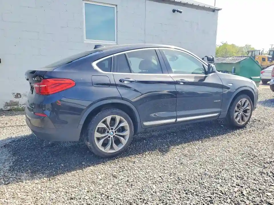 5UXXW5C5XG0N92193 2016 BMW X4-2