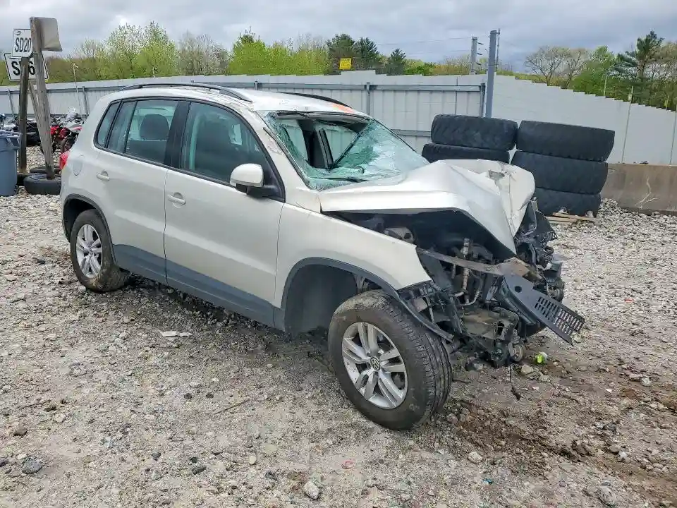 WVGAV7AX0FW594505 2015 VOLKSWAGEN TIGUAN-3