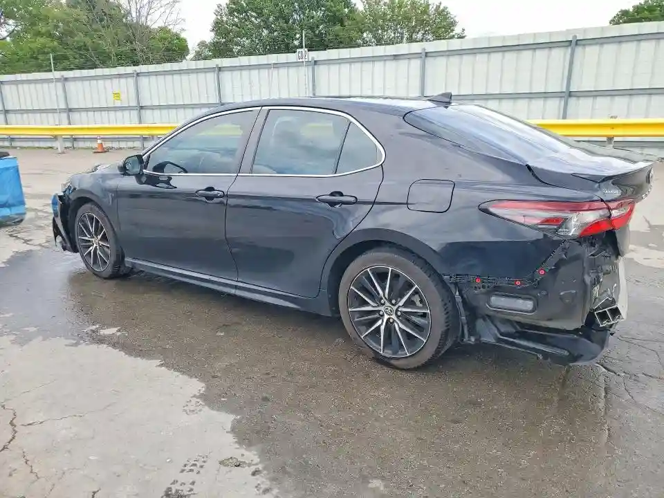 4T1G11AK6MU493999 2021 TOYOTA CAMRY-1