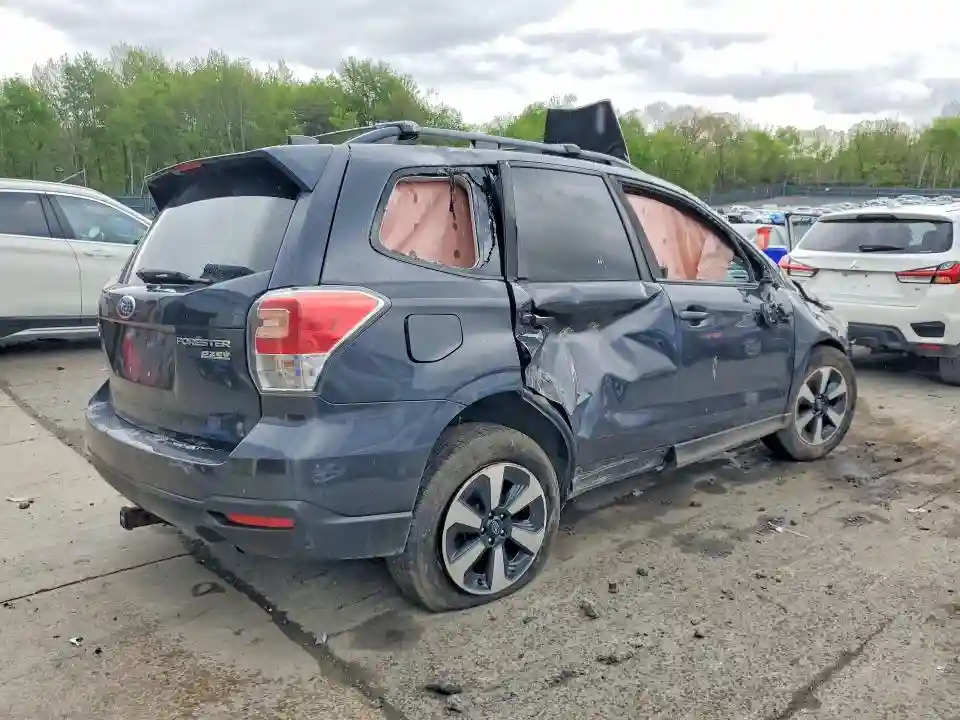 JF2SJAEC0HH496060 2017 SUBARU FORESTER-2