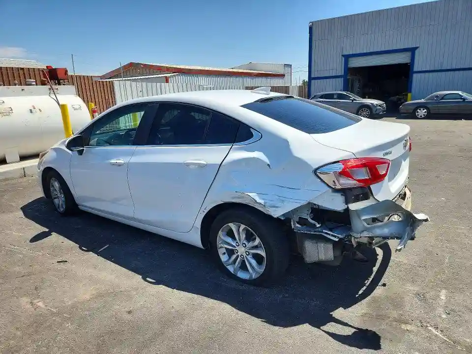 1G1BE5SM9K7131115 2019 CHEVROLET CRUZE-1