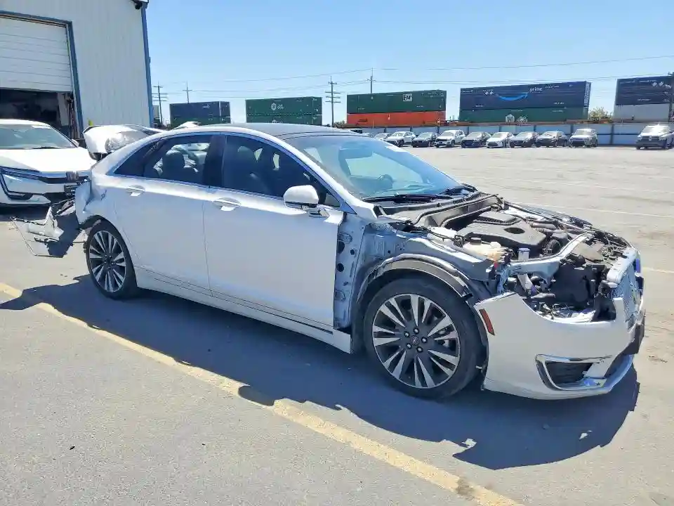 3LN6L5MU5JR627480 2018 LINCOLN MKZ-3