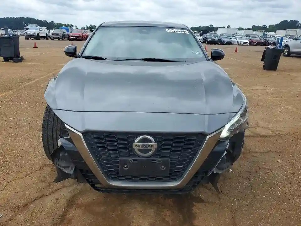 1N4BL4CV8MN388222 2021 NISSAN ALTIMA-4
