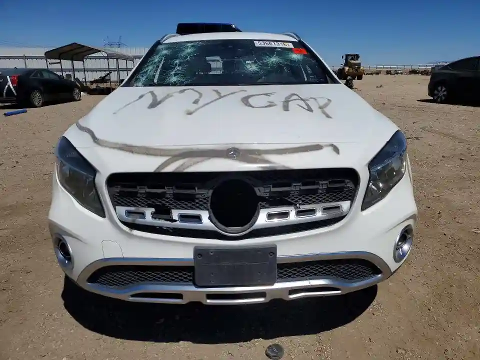 WDCTG4EB2JJ519504 2018 MERCEDES-BENZ GLA-CLASS-4