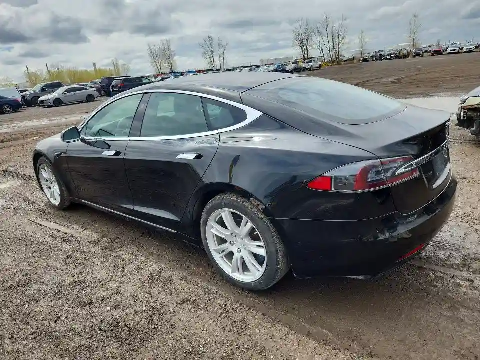 5YJSA1E26MF426367 2021 TESLA MODEL S-1