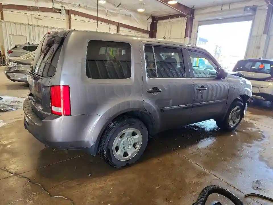 5FNYF4H24FB016596 2015 HONDA PILOT-2