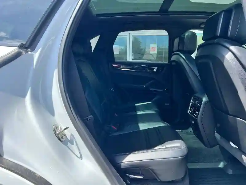 WP1AA2AY2KDA00870 2019 PORSCHE CAYENNE-5