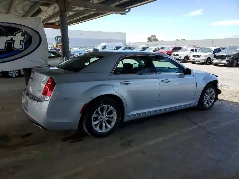 2C3CCAAG0KH601465 2019 CHRYSLER 300-2