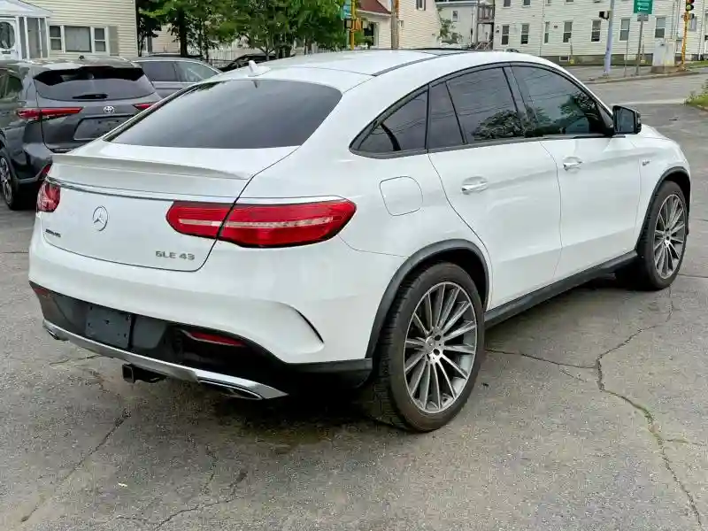 4JGED6EB6HA080090 2017 MERCEDES-BENZ GLE-CLASS-2
