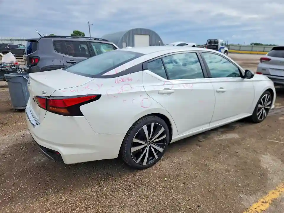 1N4BL4CV1MN398171 2021 NISSAN ALTIMA-2