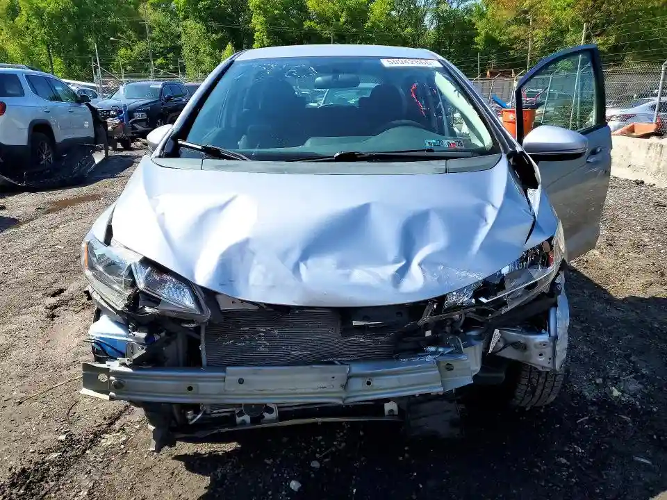 3HGGK5H44KM747910 2019 HONDA FIT-4