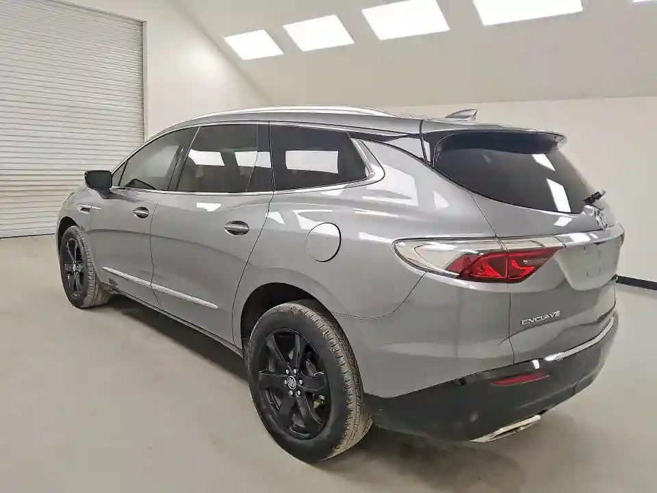 5GAERBKW8RJ107945 2024 BUICK ENCLAVE-1