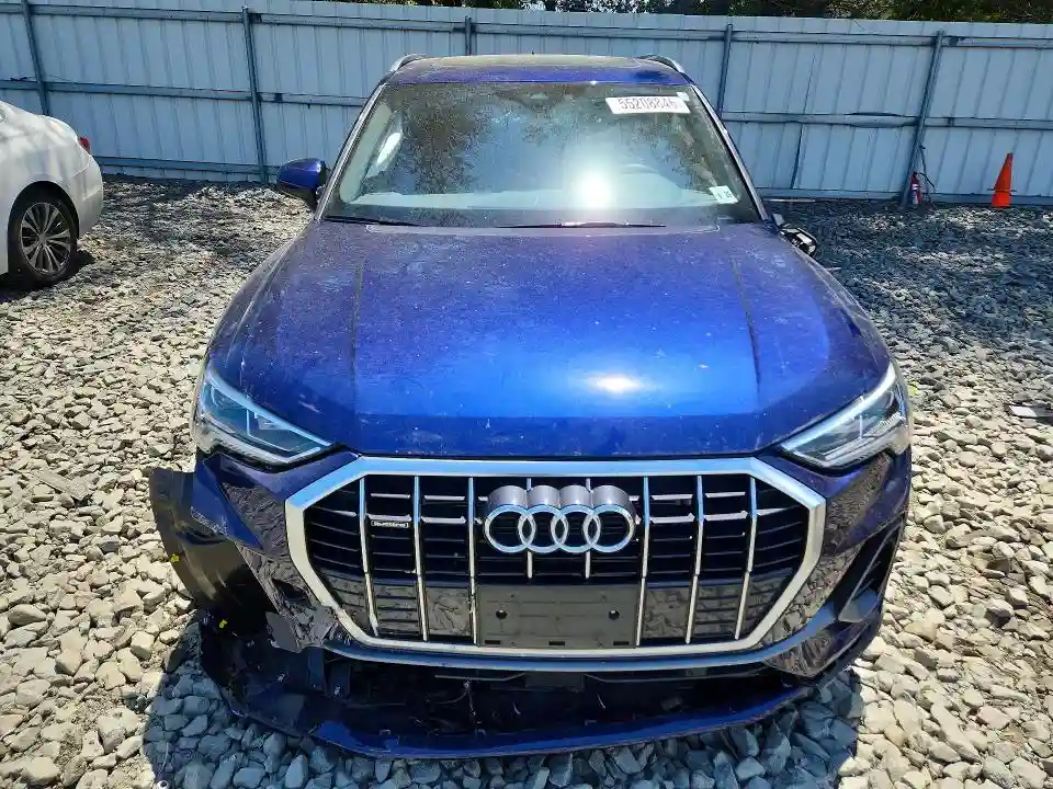 WA1DECF31R1159312 2024 AUDI Q3-4