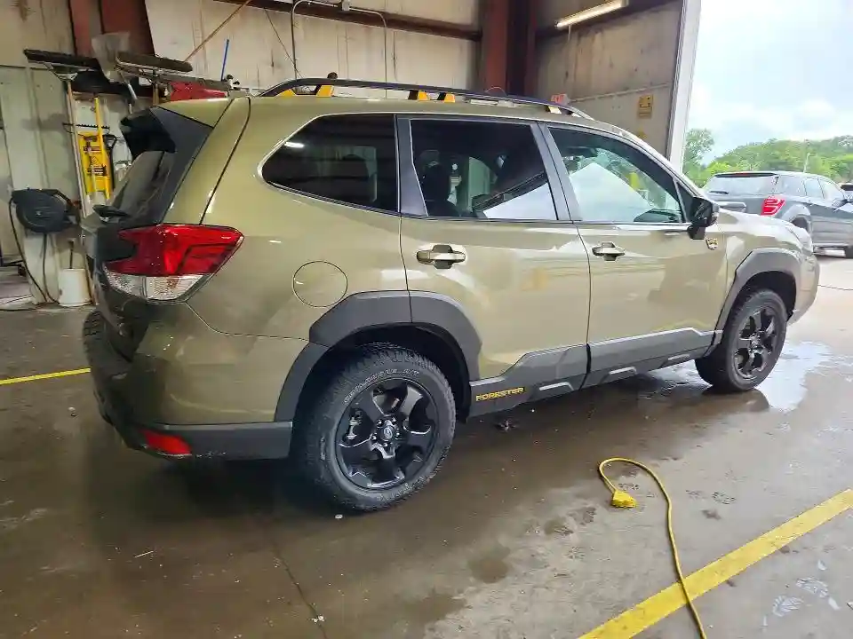 JF2SKALC3PH536159 2023 SUBARU FORESTER-2