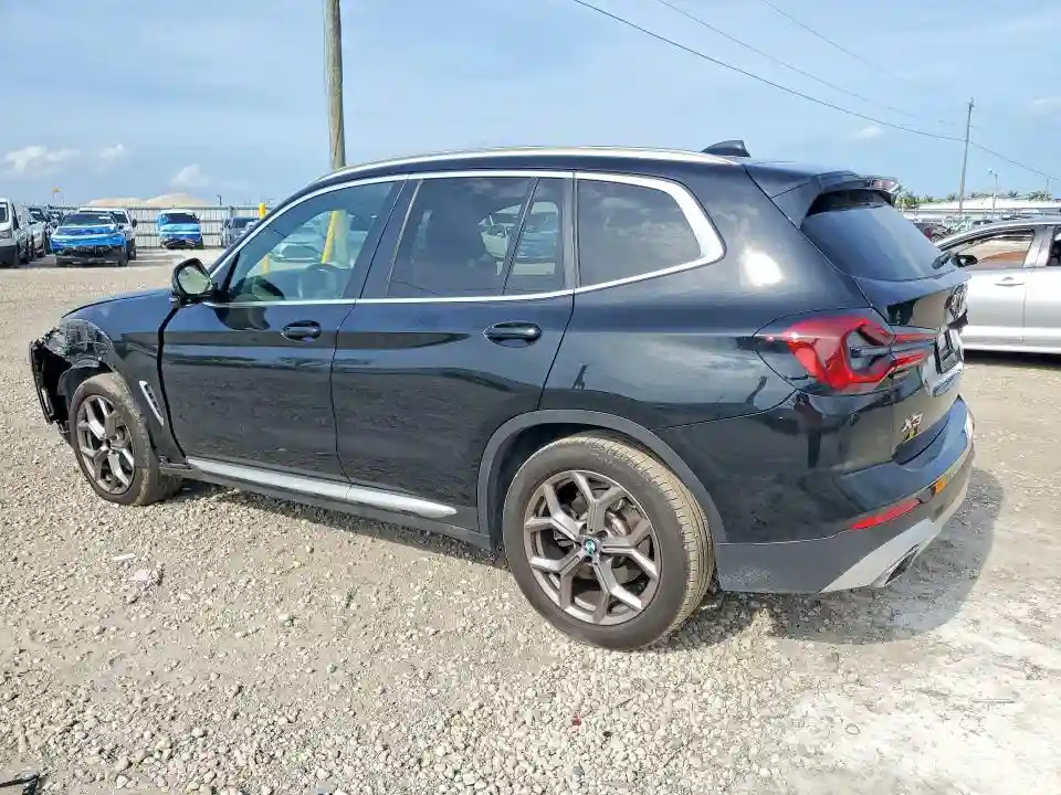5UX43DP06N9L57772 2022 BMW X3-1