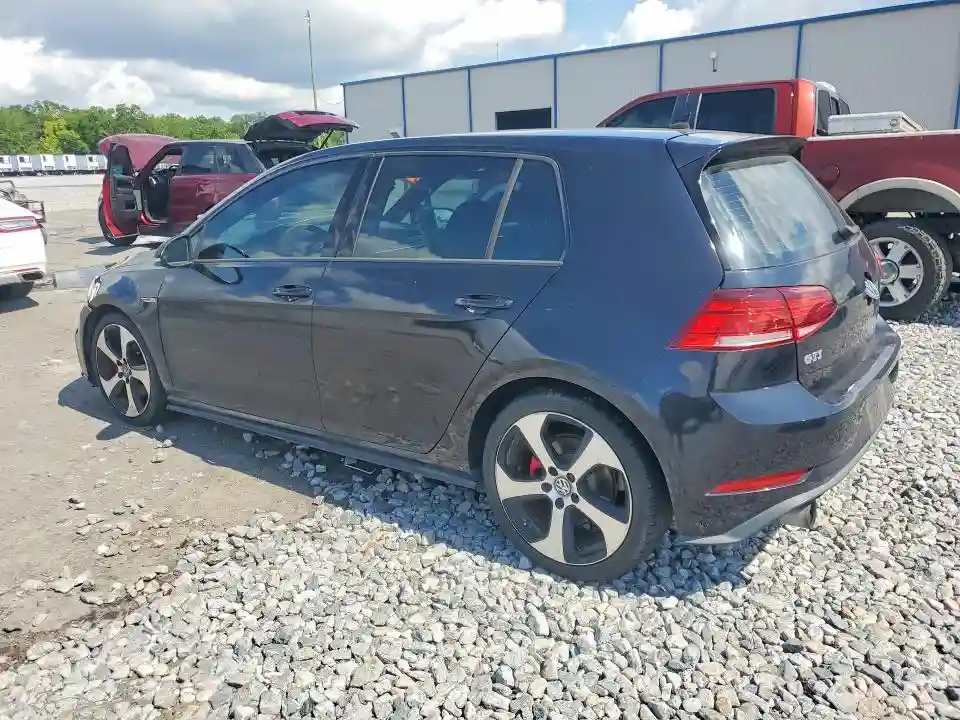 3VW447AU1JM262248 2018 VOLKSWAGEN GTI-1