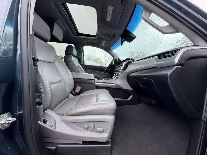 1GNSKHKC5KR222533 2019 CHEVROLET SUBURBAN-4