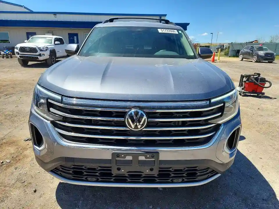 1V2HR2CA6SC529753 2025 VOLKSWAGEN ATLAS-4