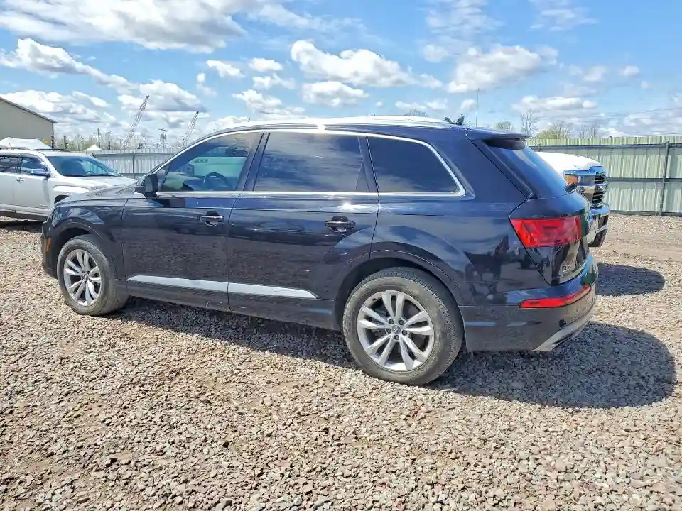 WA1AAAF79JD045955 2018 AUDI Q7-1