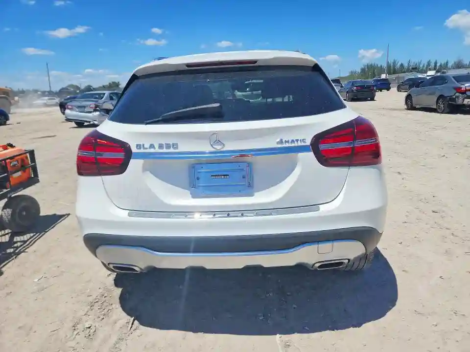 W1NTG4GB3LU040229 2020 MERCEDES-BENZ GLA-CLASS-5