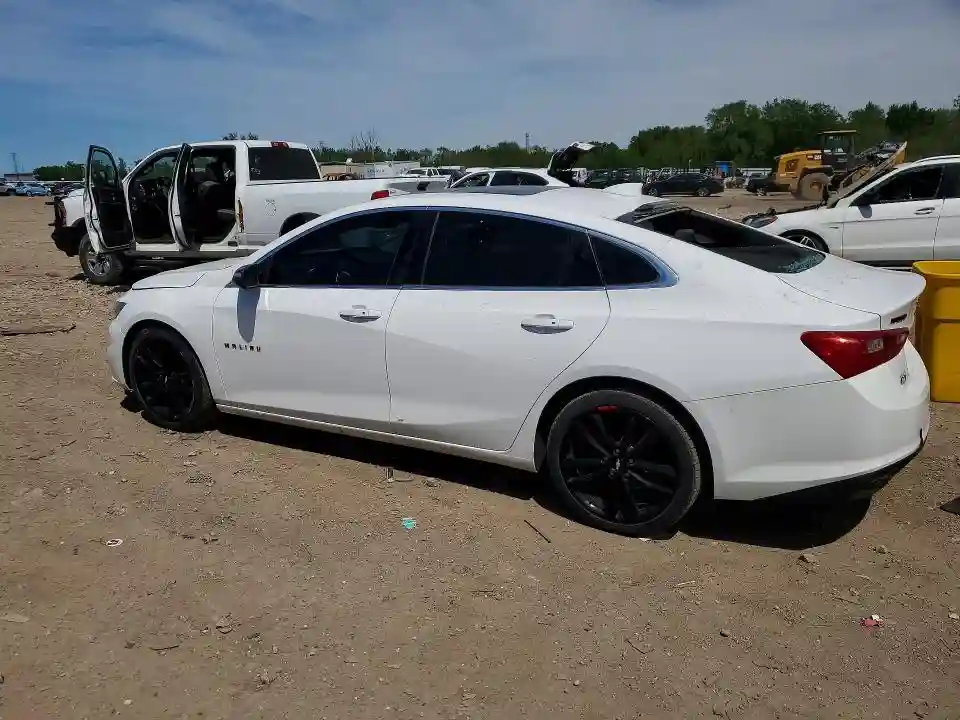 1G1ZD5ST0JF213358 2018 CHEVROLET MALIBU-1