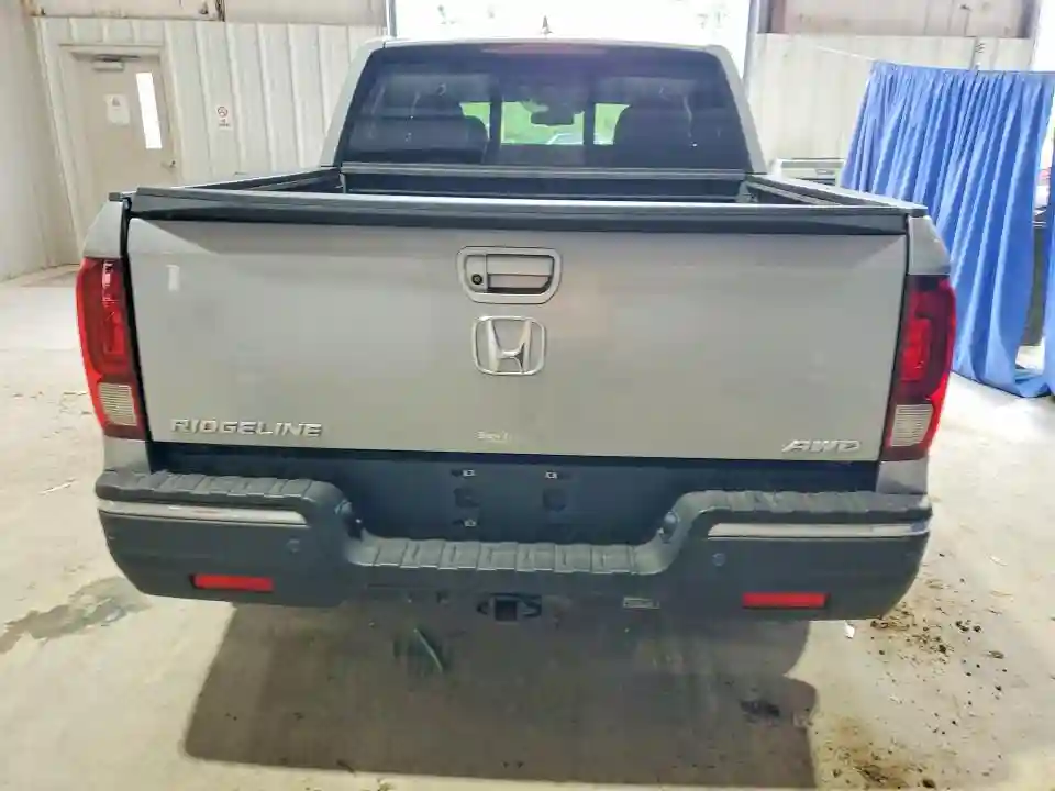 5FPYK3F7XHB006086 2017 HONDA RIDGELINE-5