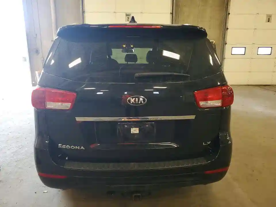 KNDMB5C11G6203791 2016 KIA SEDONA-5