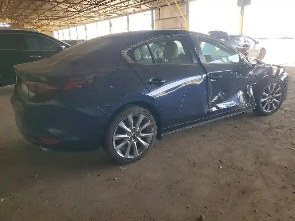 3MZBPAAL1KM108336 2019 MAZDA 3-2