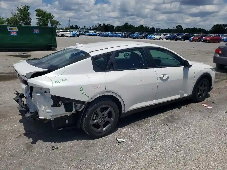 3KPFT4DE2SE033073 2025 KIA K4 LXS-2