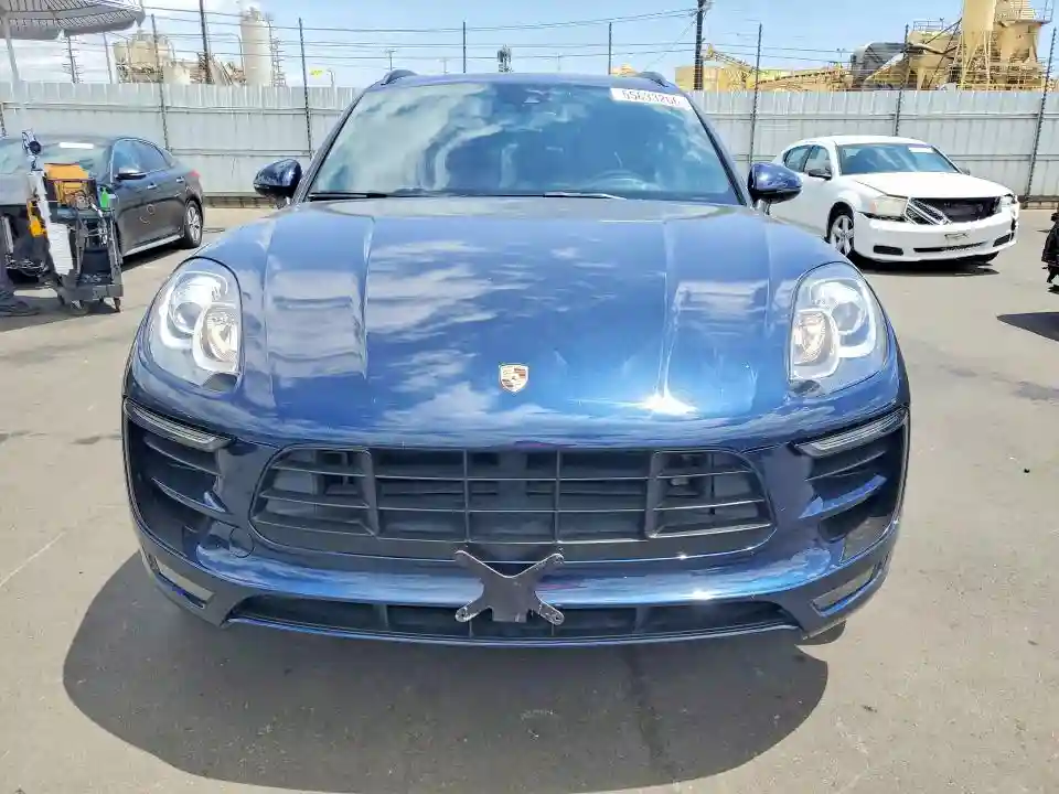 WP1AG2A52HLB55051 2017 PORSCHE MACAN-4