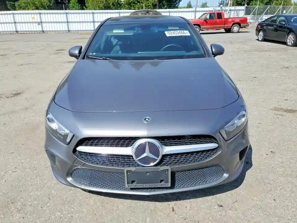 W1K3G4EB7NJ363557 2022 MERCEDES-BENZ A-CLASS-4