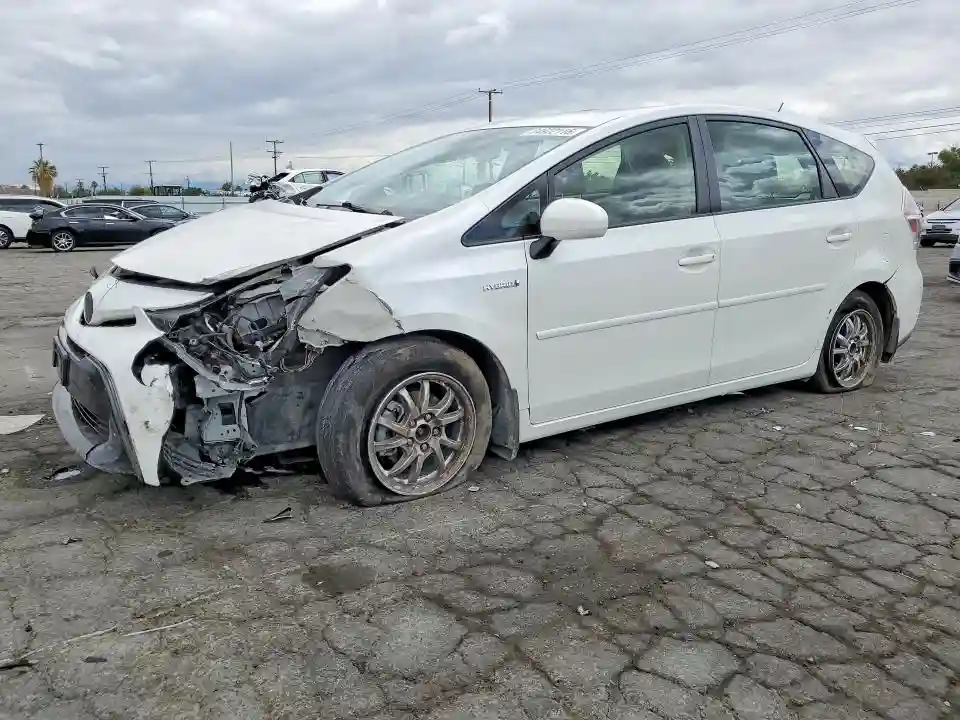 JTDZN3EU0FJ026302 2015 TOYOTA PRIUS-0
