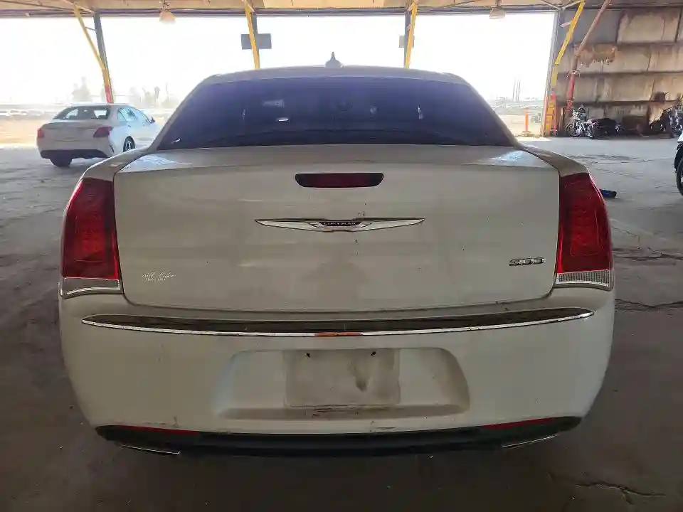 2C3CCAEG4KH609594 2019 CHRYSLER 300-5