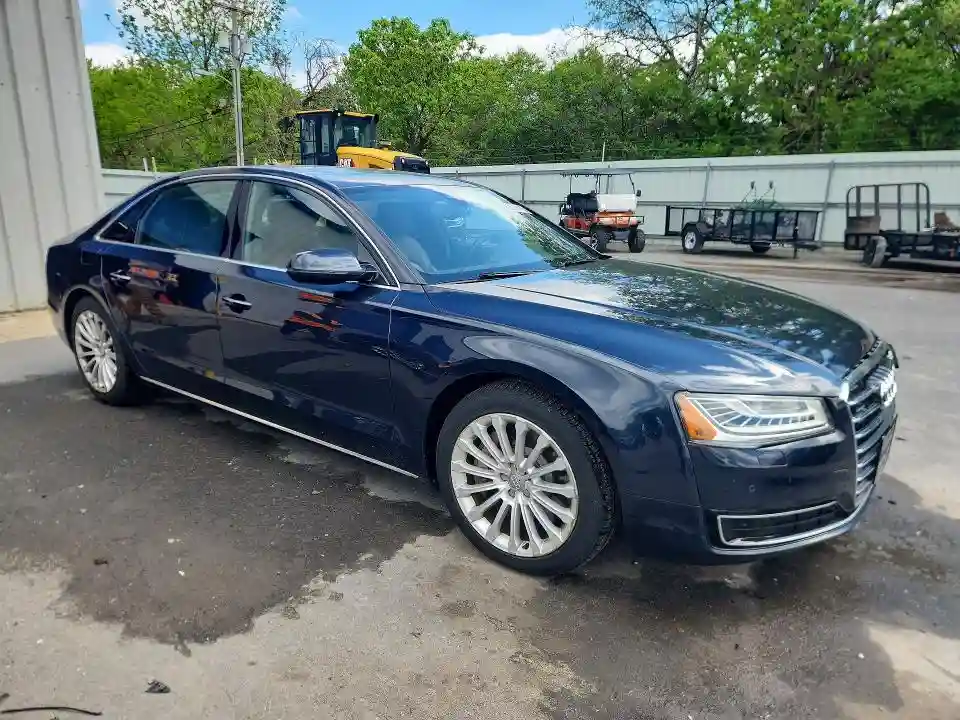 WAU34AFD0GN018641 2016 AUDI A8-3