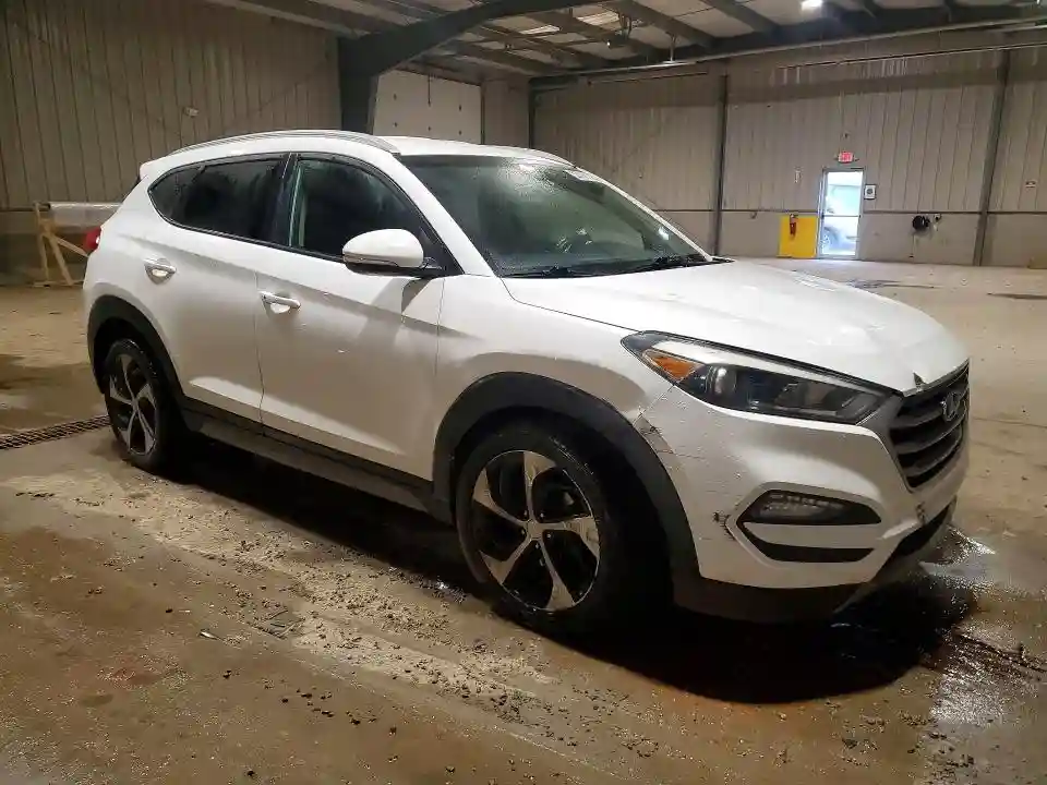 KM8J3CAL6JU754662 2018 HYUNDAI TUCSON-3