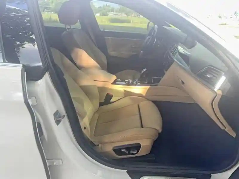 WBA4J1C53JBA30076 2018 BMW 4 SERIES-4