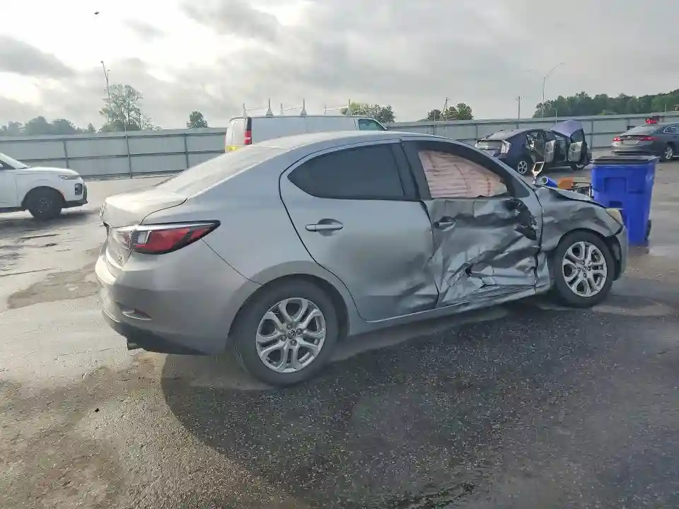 3MYDLBZV9GY115135 2016 SCION IA-2