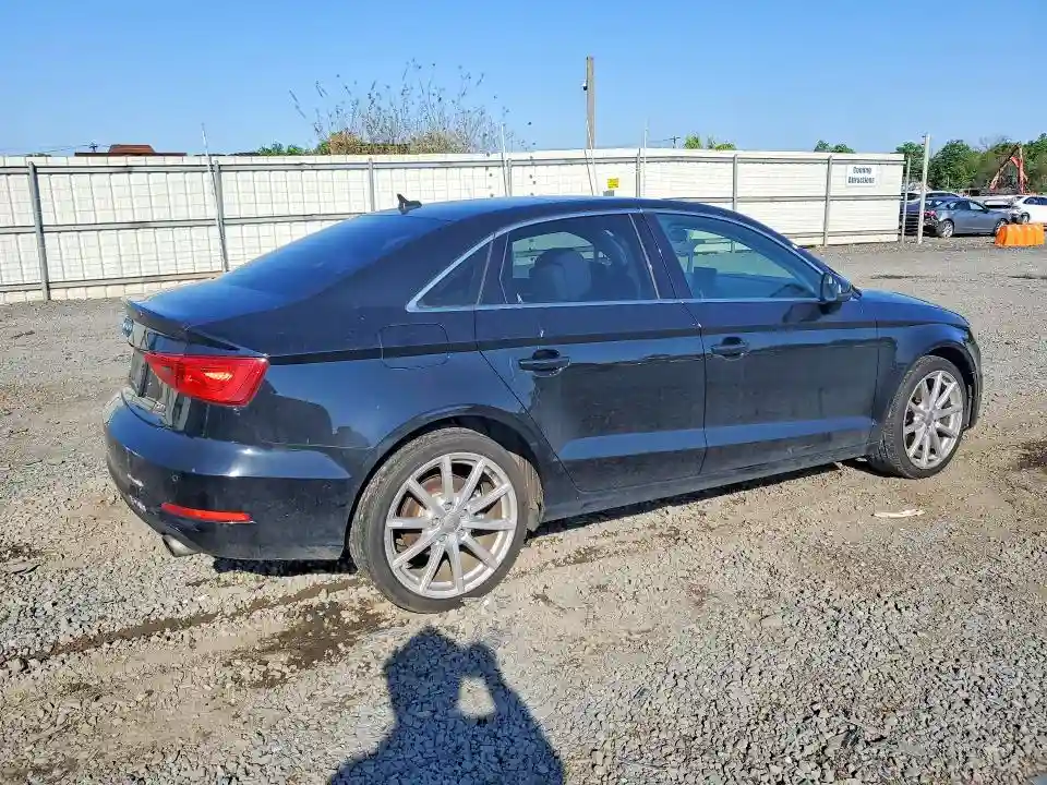 WAUEFGFF6F1060034 2015 AUDI A3-2