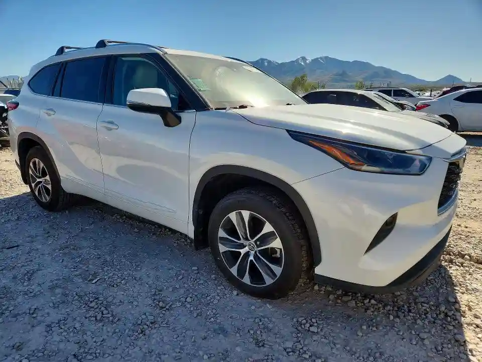 5TDHZRBH5MS551589 2021 TOYOTA HIGHLANDER-3