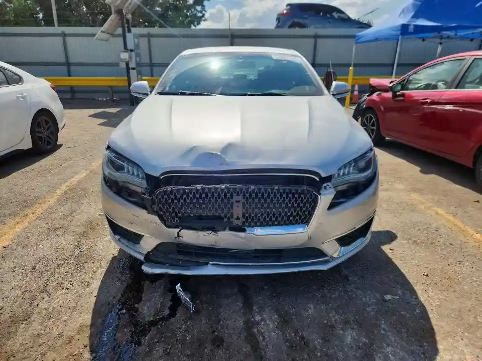 3LN6L5FC2HR648804 2017 LINCOLN MKZ-4