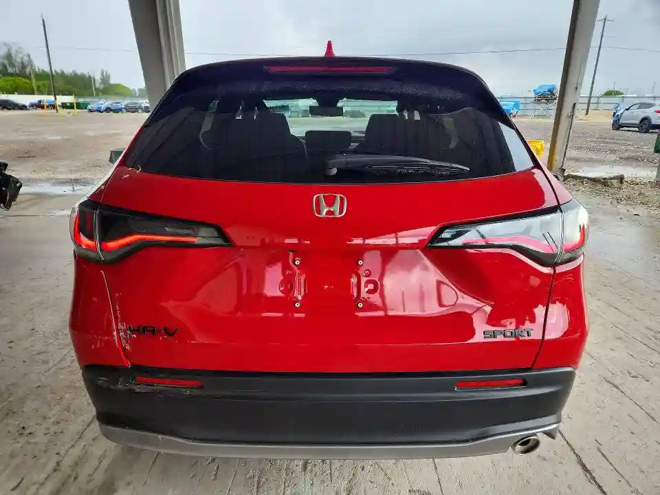 3CZRZ1H54TM725986 2026 HONDA HR-V-5