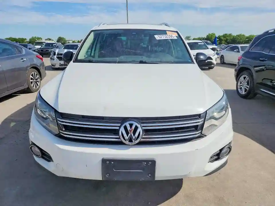 WVGUV7AX5HW507536 2017 VOLKSWAGEN TIGUAN-4