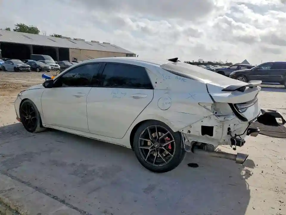 KMHLW4AK5PU016258 2023 HYUNDAI ELANTRA-1