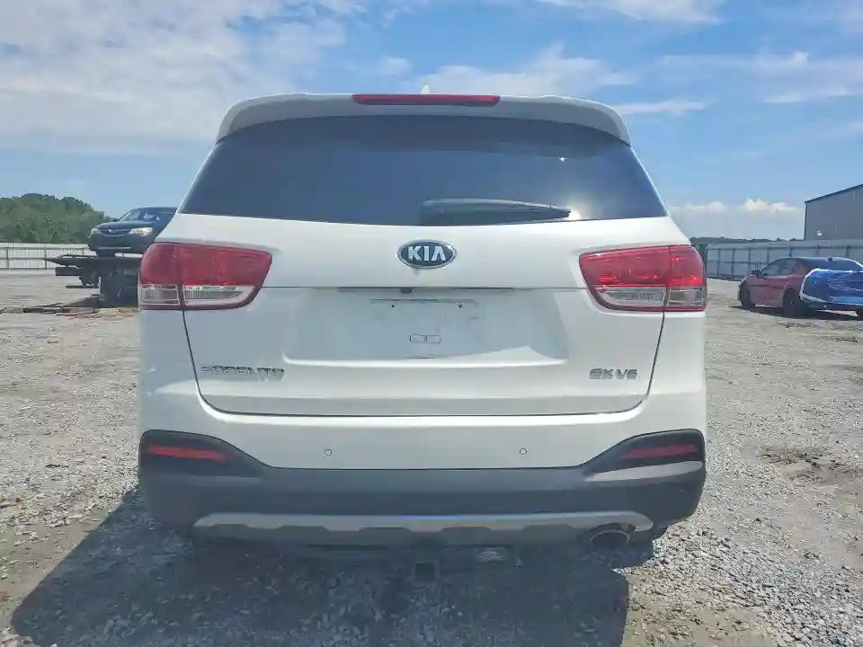 5XYPH4A52JG359063 2018 KIA SORENTO-5