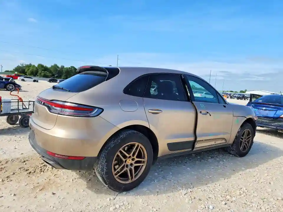WP1AA2A54MLB05179 2021 PORSCHE MACAN-2