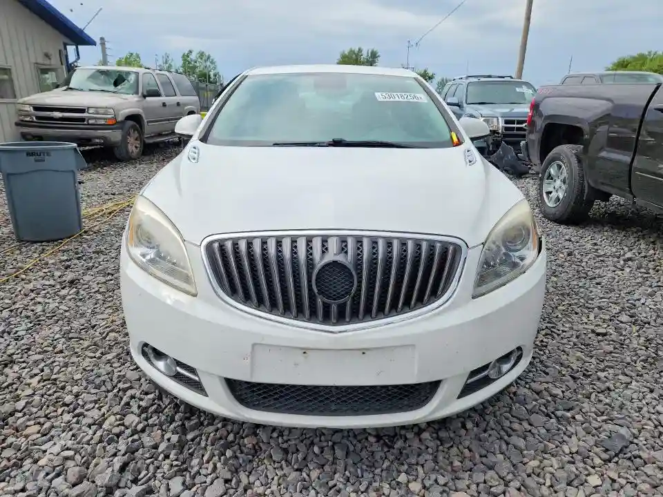 1G4PR5SKXG4106583 2016 BUICK VERANO-4