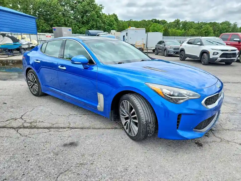 KNAE25LA3J6033085 2018 KIA STINGER-3